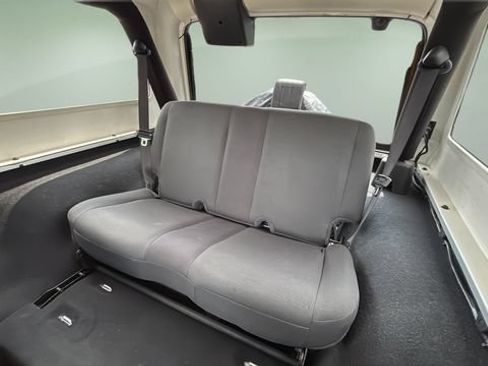 Used 2006 Jeep Wrangler Unlimited AWD/4WD image 19