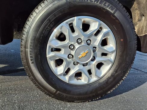 Used 2026 Chevrolet Silverado 2500 LTZ AWD/4WD image 34