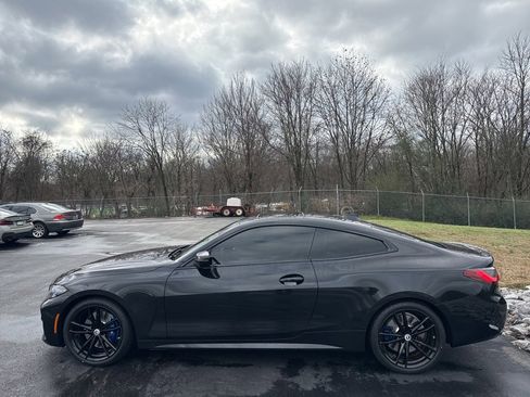 Used 2022 BMW M440i Coupe image 2