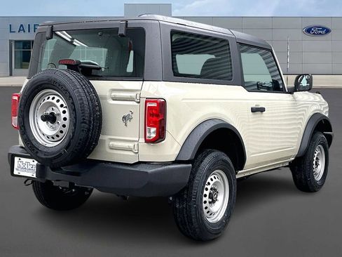 New 2025 Ford Bronco 2-Door AWD/4WD image 5