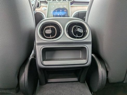 Used 2024 Mercedes-Benz C 300 Sedan image 17
