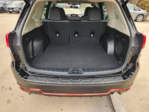 Used 2023 Subaru Forester Sport image 19