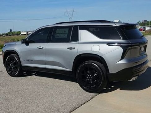 New 2026 Chevrolet Traverse RS FWD image 6