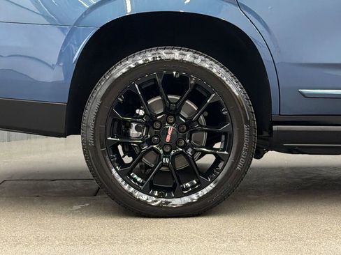 Used 2026 GMC Yukon Denali w/ Sun & Power Step Package image 12