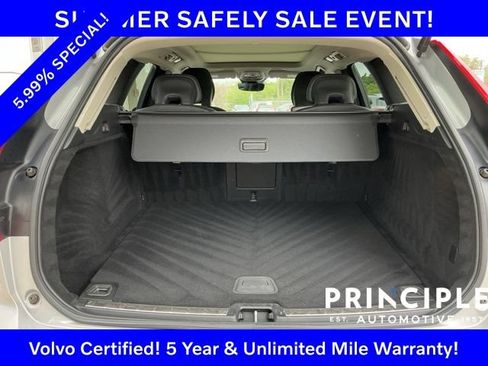 Certified 2023 Volvo XC60 B5 Plus w/ Climate Package AWD/4WD image 14