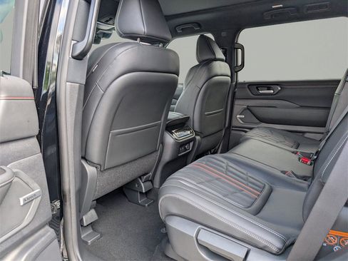 New 2025 Nissan Armada PRO-4X w/ Pro-4X Premium Package image 15