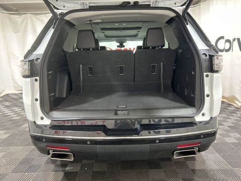 Used 2021 Chevrolet Traverse Premier w/ Redline Edition AWD/4WD image 19