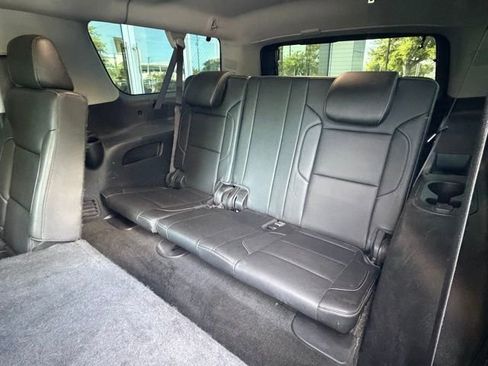 Used 2017 GMC Yukon XL SLT image 30