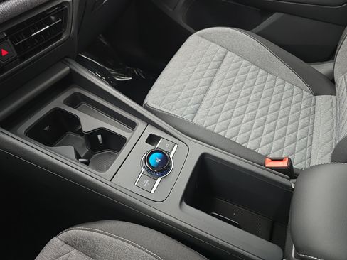 New 2026 Volkswagen Tiguan S image 24