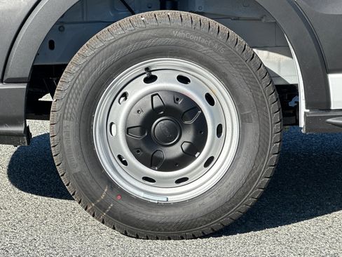 New 2026 Ford Transit 250 Low Roof image 23