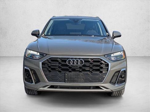 Used 2023 Audi Q5 2.0T Premium Plus w/ Premium Plus Package image 2