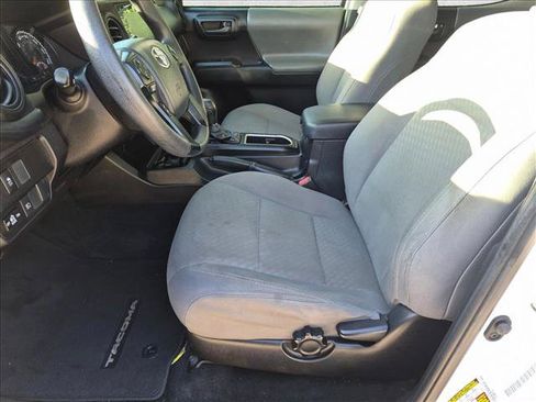 Used 2020 Toyota Tacoma SR w/ SR Convenience Package RWD image 14