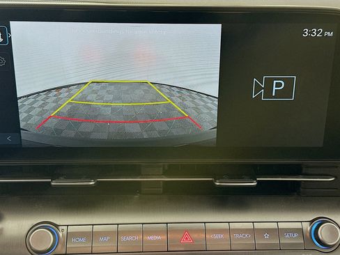 Used 2025 Hyundai Kona SEL image 23