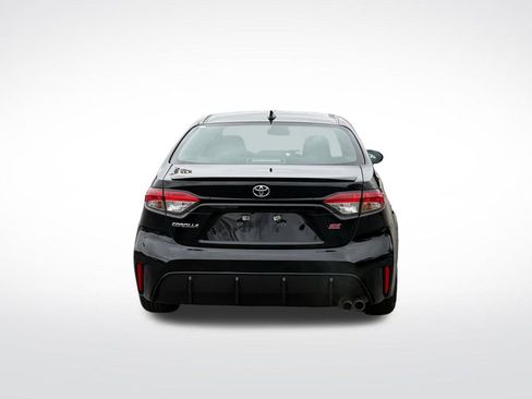 Certified 2024 Toyota Corolla SE image 4