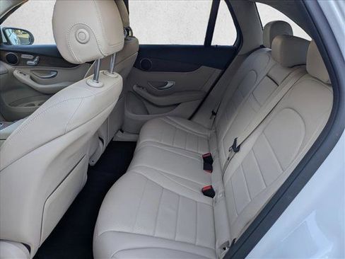 Used 2022 Mercedes-Benz GLC 300 GLC 300 image 20