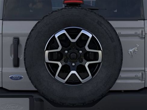 New 2026 Ford Bronco Outer Banks AWD/4WD image 24