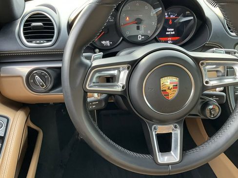 Used 2017 Porsche 718 Cayman S image 24