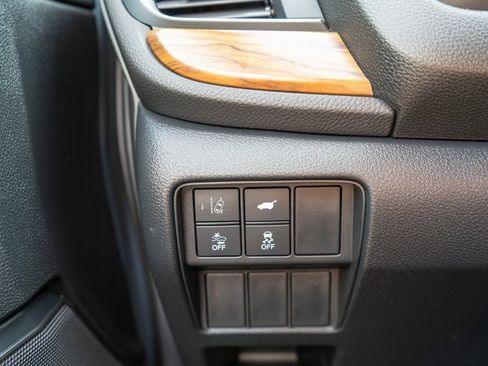 Used 2020 Honda CR-V Touring image 21