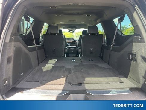 Used 2021 Cadillac Escalade ESV Luxury image 19