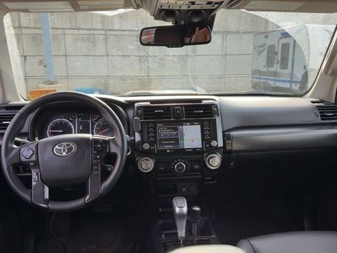 Used 2022 Toyota 4Runner TRD Off-Road Premium image 7