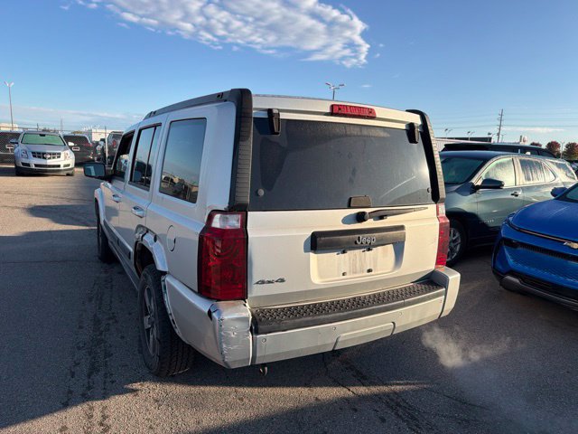 Used 2008 Jeep Commander Sport AWD/4WD image 27