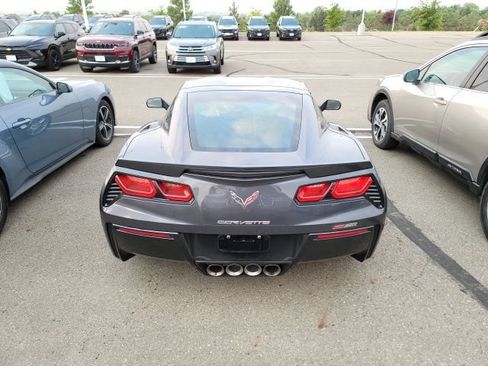 Used 2014 Chevrolet Corvette Stingray Coupe RWD image 5