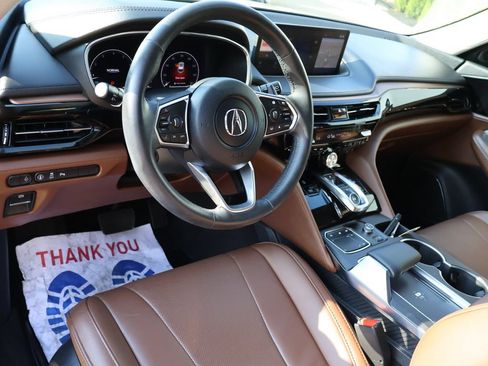 Used 2024 Acura MDX SH-AWD w/ Technology Package image 26