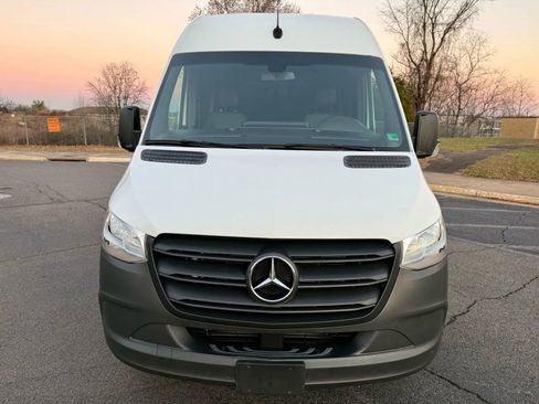 Used 2021 Mercedes-Benz Sprinter 3500 w/ Driver Convenience Package image 2