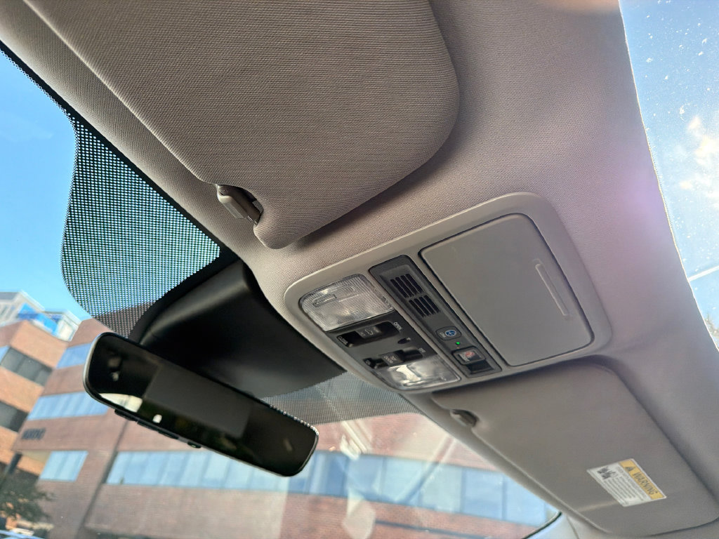 Used 2024 Honda Odyssey Touring image 37