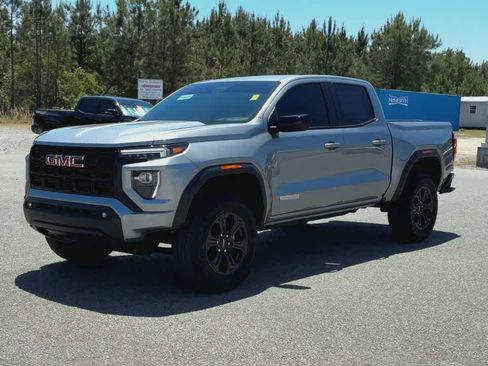 Used 2025 GMC Canyon Elevation w/ Convenience Package RWD image 4