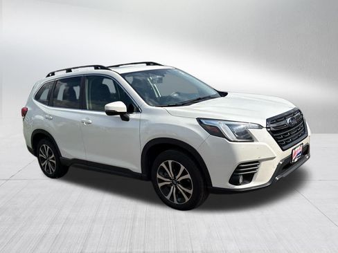 Used 2023 Subaru Forester Limited w/ Popular Package #3 AWD/4WD image 5