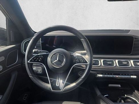 Certified 2025 Mercedes-Benz GLE 450 4MATIC image 18
