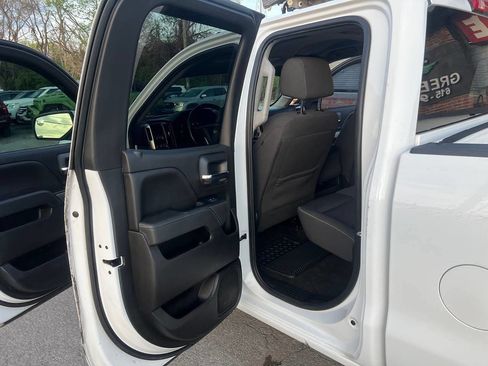 Used 2018 Chevrolet Silverado 1500 LT image 13