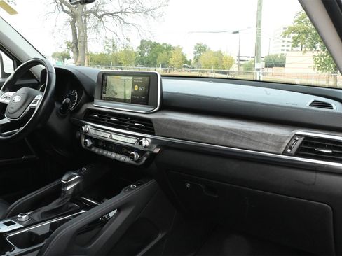 Used 2021 Kia Telluride EX w/ EX Premium Package image 25