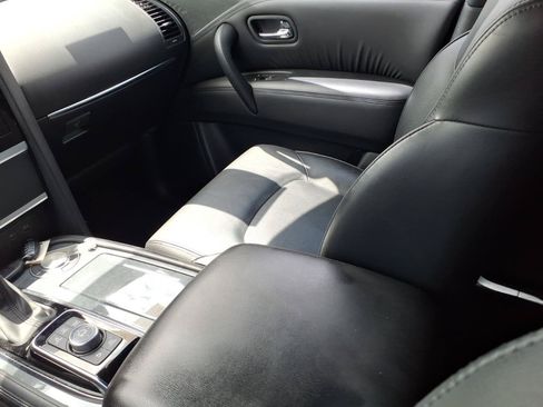 Used 2022 Nissan Armada SL w/ Midnight Edition Package RWD image 20
