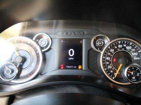 Used 2020 RAM 3500 Lone Star image 26