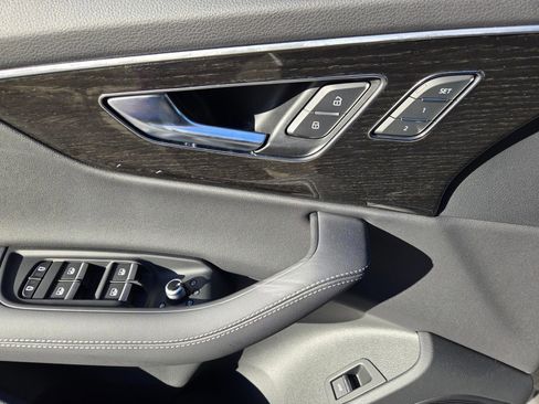 New 2025 Audi Q7 2.0T Premium Plus AWD/4WD image 17