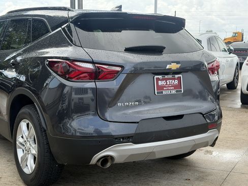 Used 2022 Chevrolet Blazer LT FWD image 8