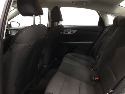 Used 2024 Kia Forte LXS image 11