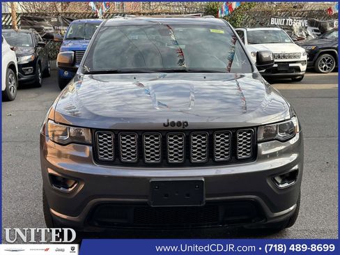 Used 2020 Jeep Grand Cherokee Altitude image 8