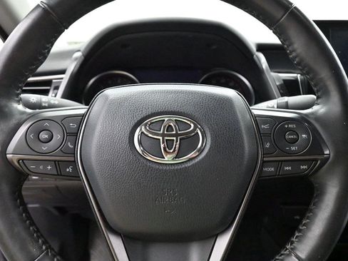 Used 2022 Toyota Camry XSE w/ Carpet Mat Package (TMS) FWD image 16