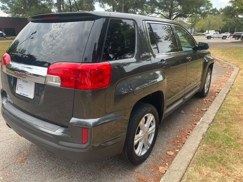 Used 2017 GMC Terrain SLE FWD image 5