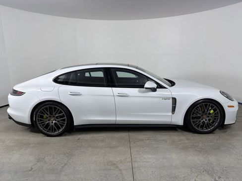 Certified 2023 Porsche Panamera 4 image 8