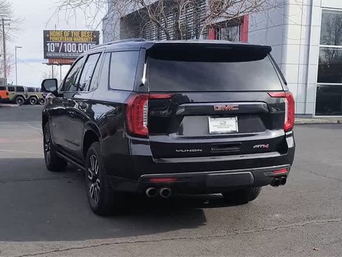Used 2023 GMC Yukon AT4 image 7