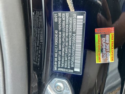 Used 2021 Porsche 911 Targa 4S Heritage Design image 45