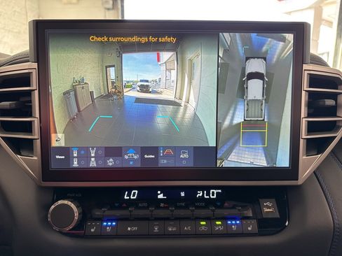 New 2026 Toyota Tundra Platinum image 28