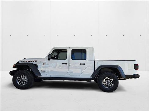 New 2025 Jeep Gladiator Mojave w/ Convenience Group image 5