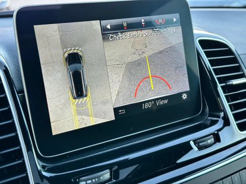 Used 2019 Mercedes-Benz GLS 550 4MATIC w/ Driver Assistance Package image 31