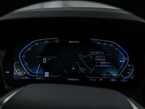 Used 2022 BMW 330e xDrive w/ Premium Package image 24