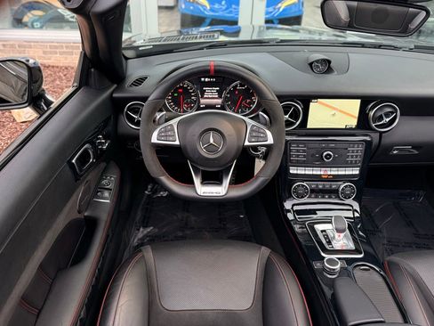 Used 2019 Mercedes-Benz SLC 43 AMG image 29
